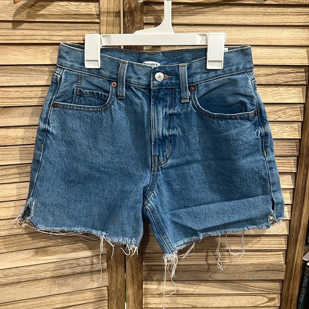 Old navy shorts